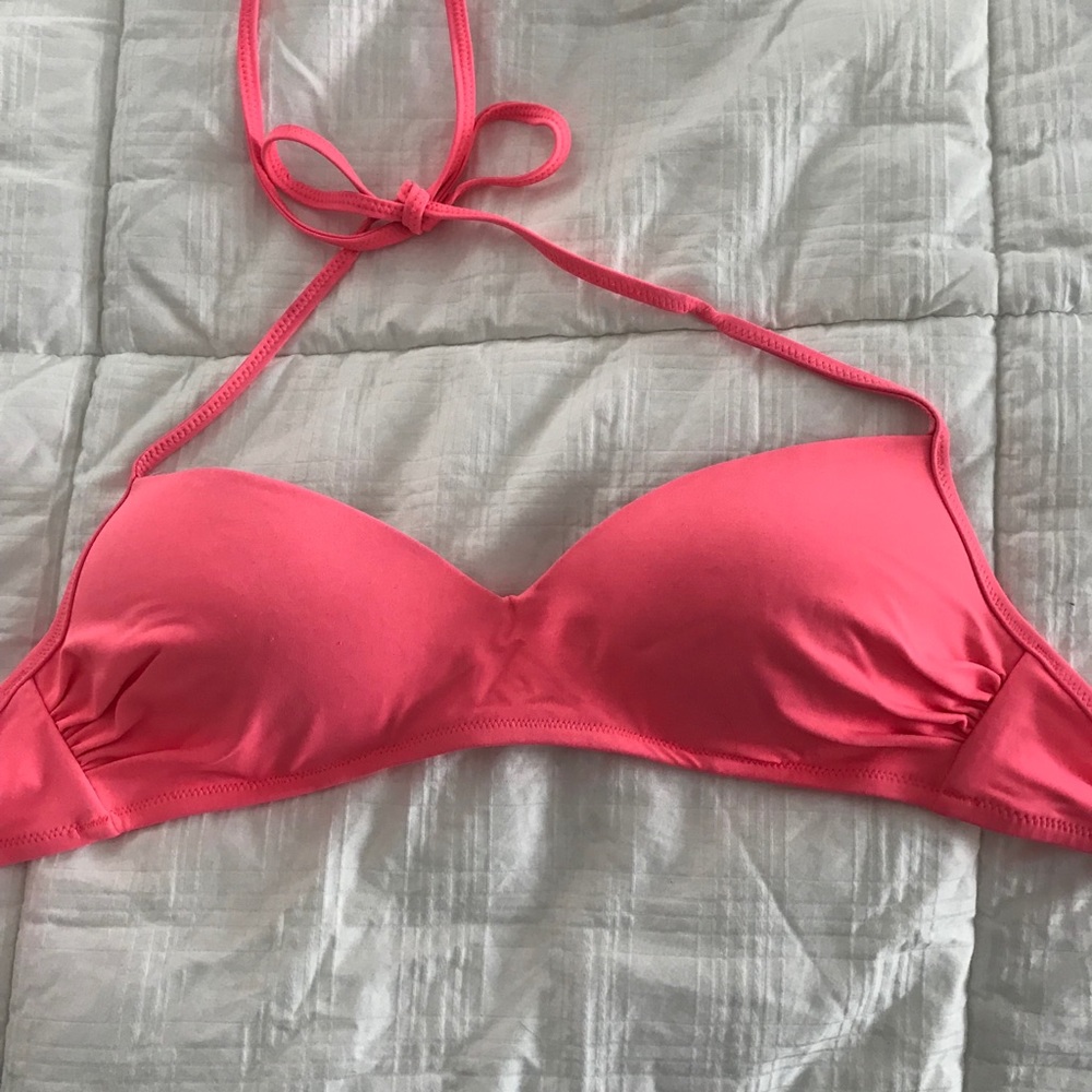Victoria’s Secret bikini top!!